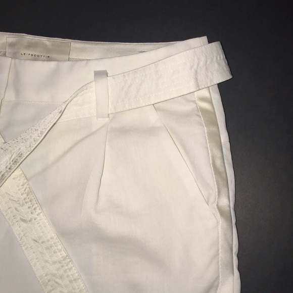 Anthropologie Leifsdottir White Tuxedo Stripe Shorts - size 8 - Picture 3 of 13